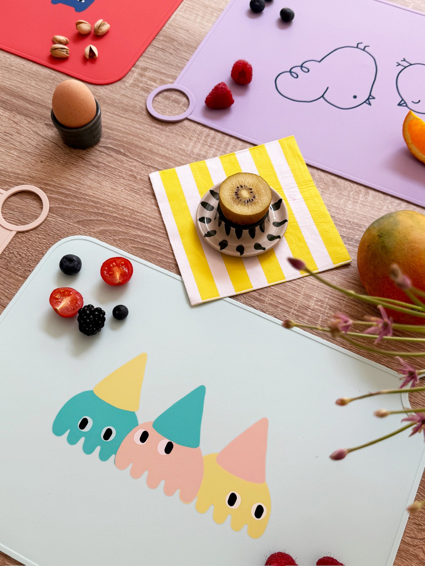 Trick or Tweet Foldable Silicone Placemat